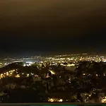 Seasons-top Of The Braşov