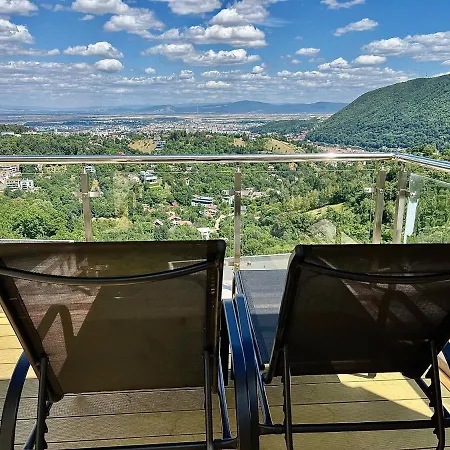 Seasons-top Of The * Brașov