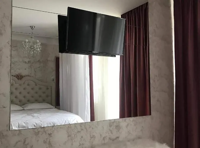 Seasons-top Of The 公寓