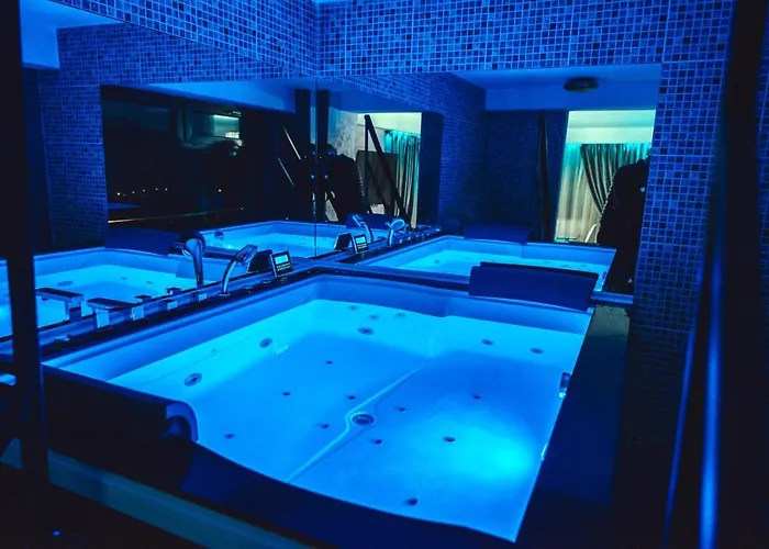 Seasons-top Of The 公寓 *